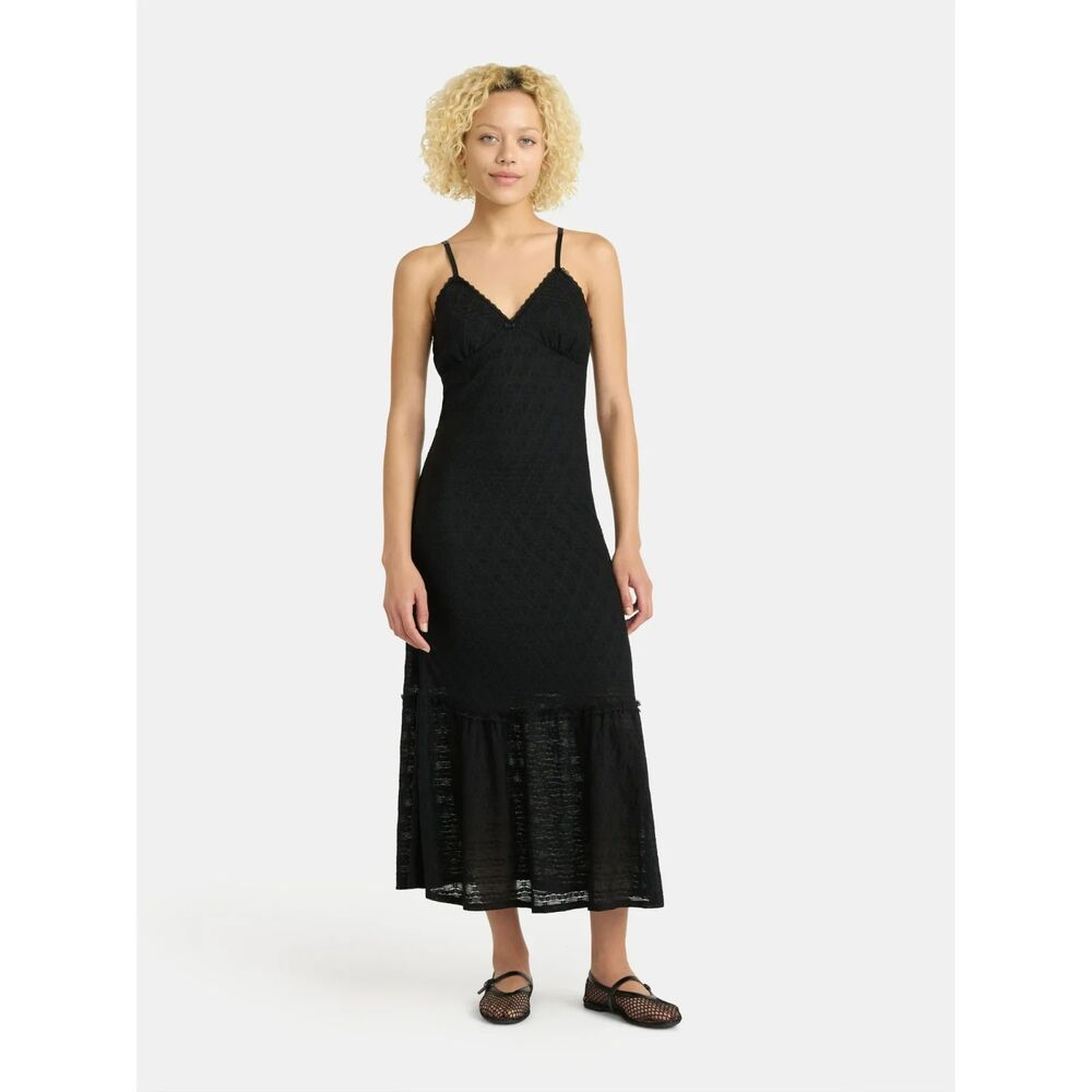 Black No Boundaries Triangle Maxi Dress with Lace Trim (NWT)